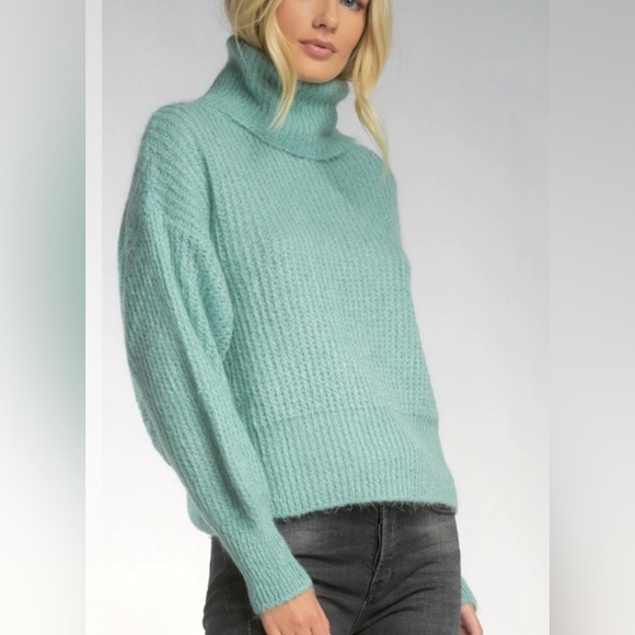 ELAN Cowl Neck Sweater *Light Green Chunky but light * Medium - Picture 8 of 9